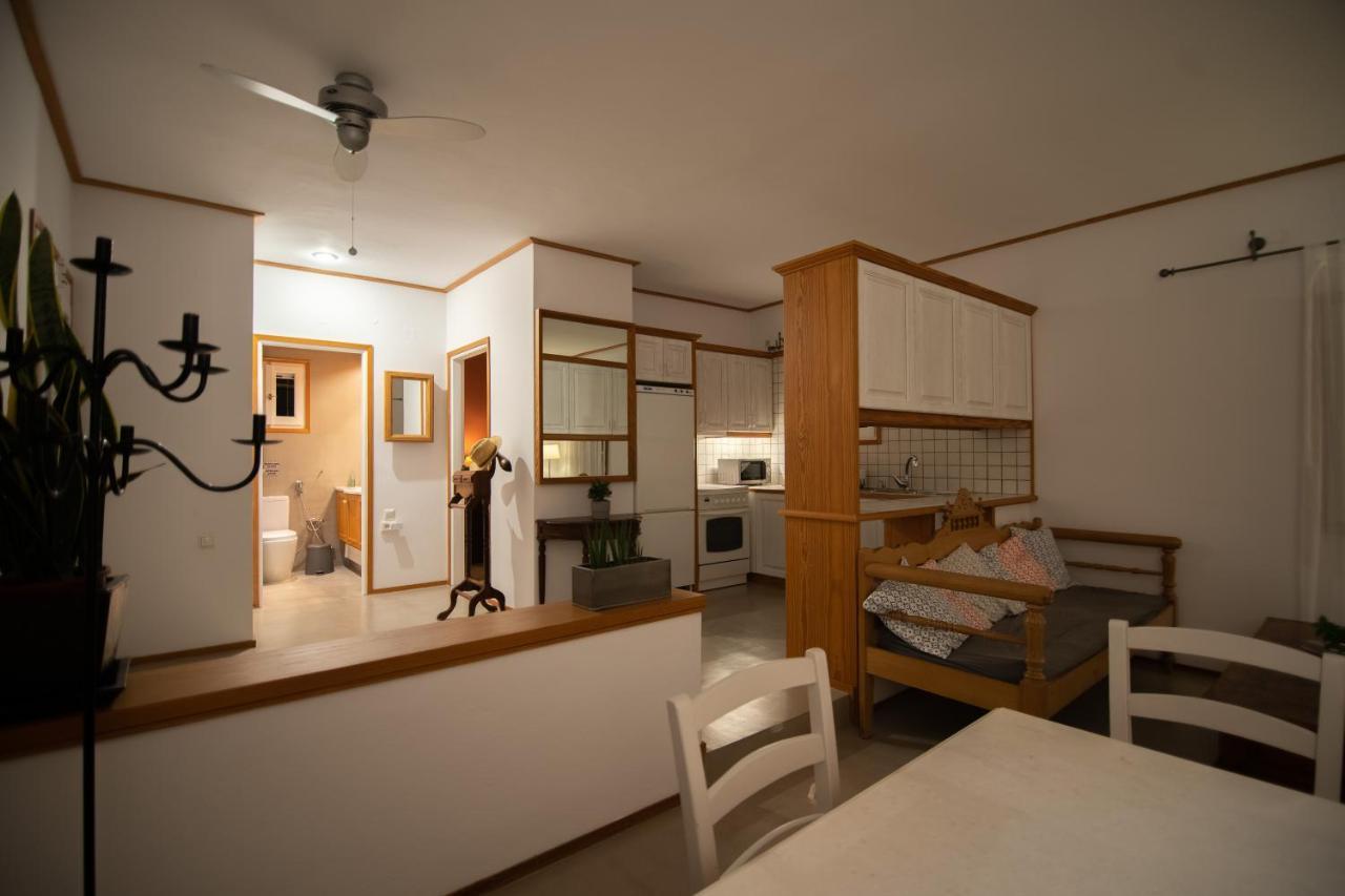 Lotos Beach Home Kini エクステリア 写真