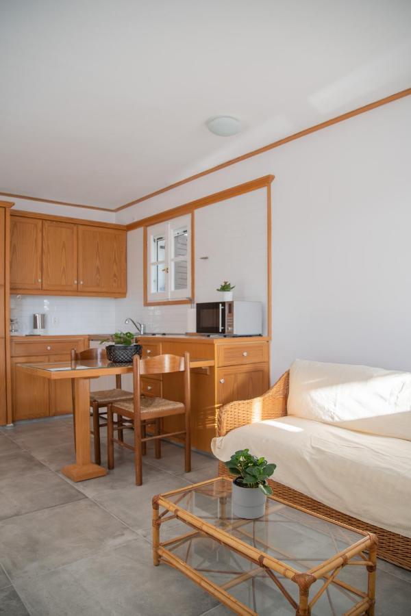 Lotos Beach Home Kini エクステリア 写真